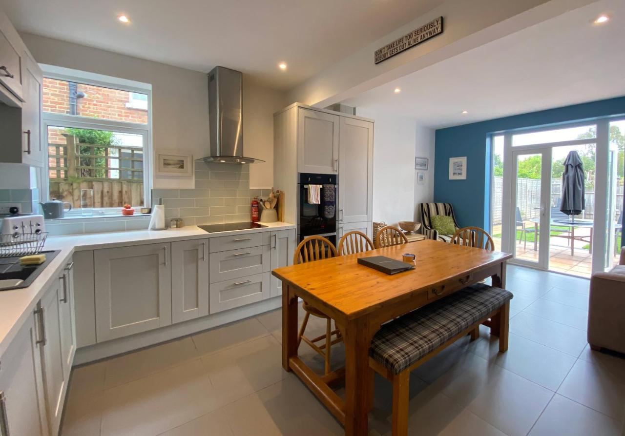 Casa vacanze Charming 3 Bed House And Garden, Pet Friendly Bournemouth